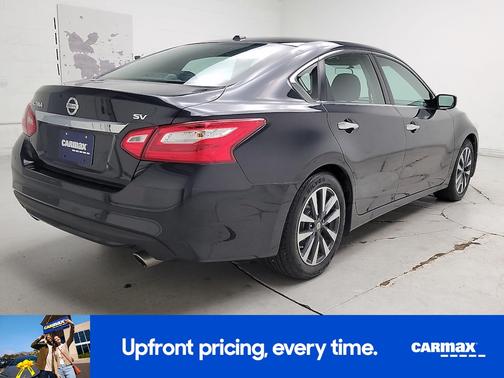 2017 Nissan Altima SV