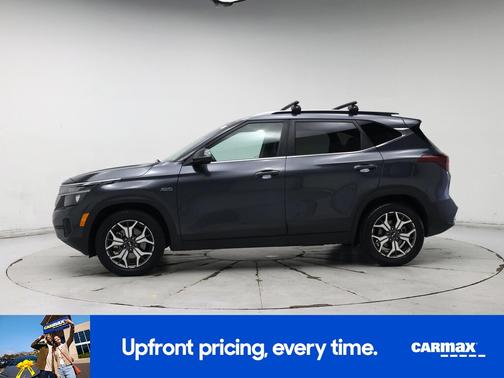 Gray 2021 Kia Seltos EX