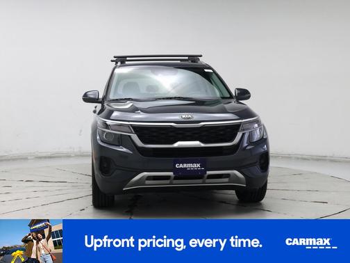 Gray 2021 Kia Seltos EX