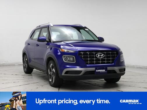 2024 Hyundai VENUE SEL