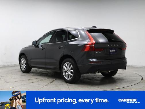 2020 Volvo XC60 T5 Momentum