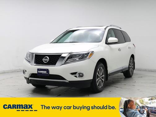 2016 Nissan Pathfinder SL