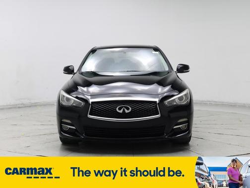 2017 INFINITI Q50 Premium