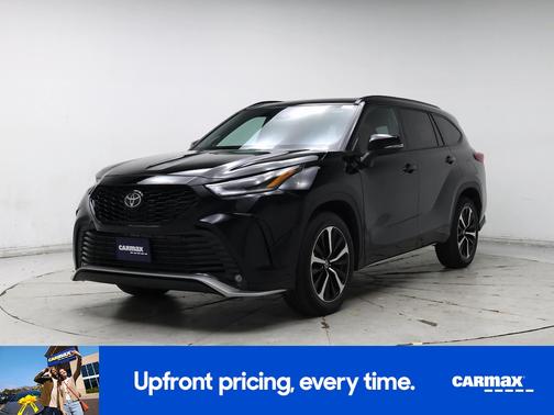 Black 2021 Toyota Highlander XSE