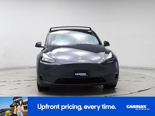 Gray 2023 Tesla Model Y Long Range