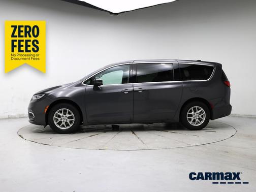 Gray 2023 Chrysler Pacifica Touring L