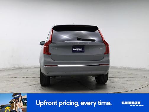 2025 Volvo XC90 B6 Plus