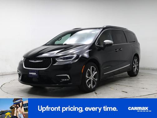 Black 2021 Chrysler Pacifica Pinnacle
