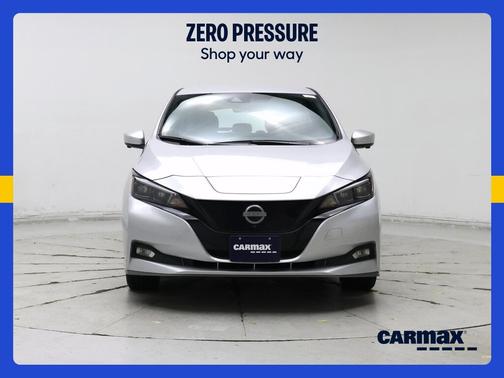 Silver 2024 Nissan Leaf SV Plus
