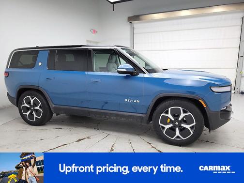 2023 Rivian R1S Adventure Dual-Motor Large