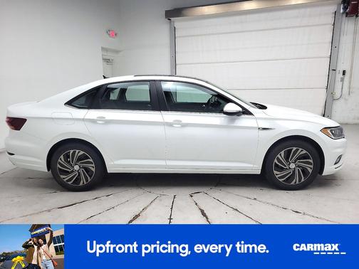 2019 Volkswagen Jetta SEL Premium