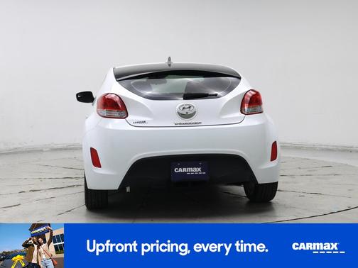 White 2014 Hyundai Veloster