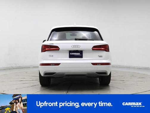 White 2018 Audi Q5 Premium Plus