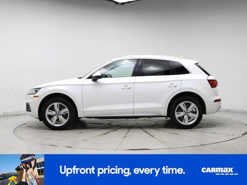 White 2018 Audi Q5 Premium Plus