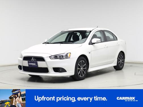 White 2015 Mitsubishi Lancer SE