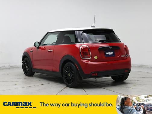 2024 MINI SE Hardtop SE