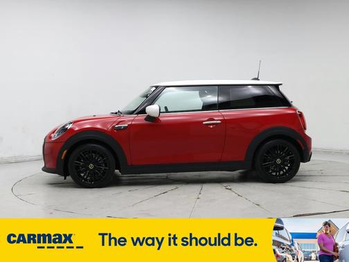 2024 MINI SE Hardtop SE