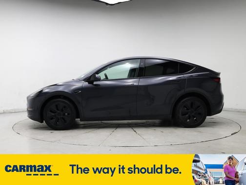 2025 Tesla Model Y Long Range