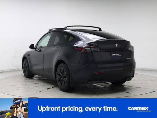 Gray 2025 Tesla Model Y Long Range