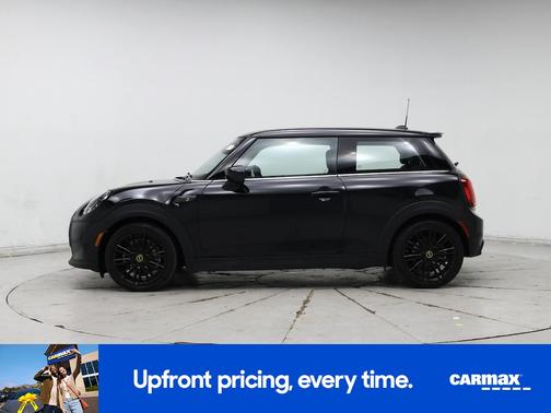 2024 MINI SE Hardtop SE