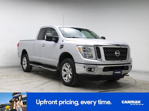 2017 Nissan Titan XD SV