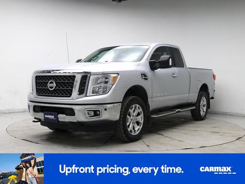 2017 Nissan Titan XD SV