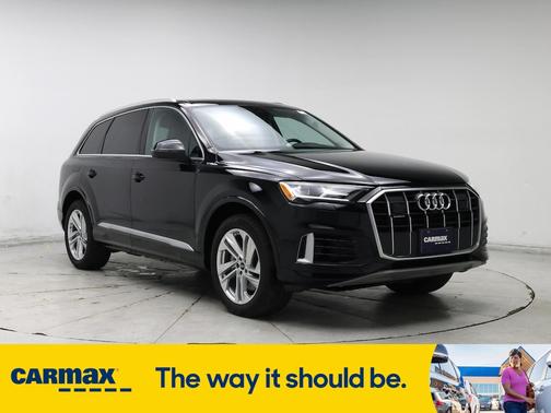 2022 Audi Q7 Premium Plus