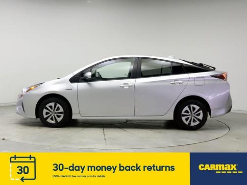 Photo 3 of 25 of 2016 Toyota Prius Two