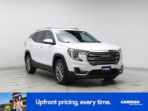 White 2022 GMC Terrain SLT