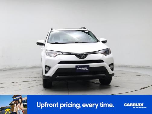 White 2018 Toyota RAV4 XLE