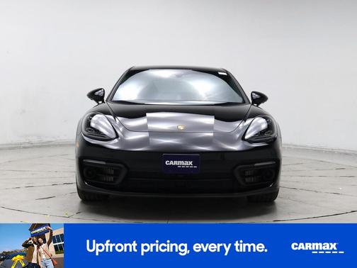 2022 Porsche Panamera 4 Platinum