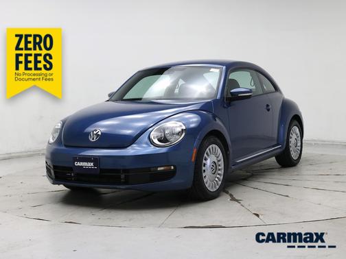 Blue 2016 Volkswagen Beetle SE