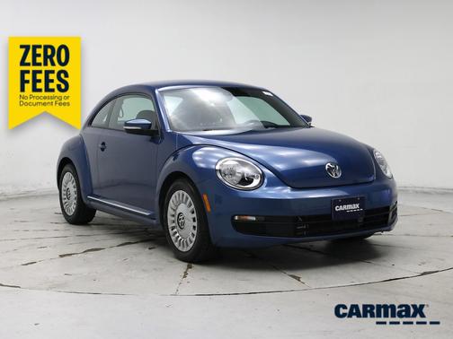 Blue 2016 Volkswagen Beetle SE