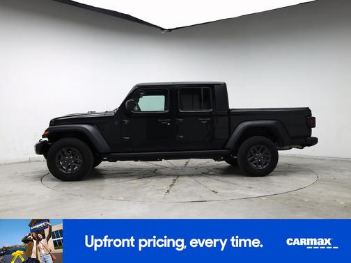 2024 Jeep Gladiator Sport