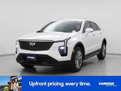 White 2024 Cadillac XT4 Premium Luxury