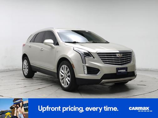 Gold 2017 Cadillac XT5 Platinum