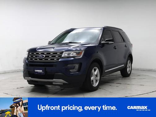 Blue 2017 Ford Explorer XLT