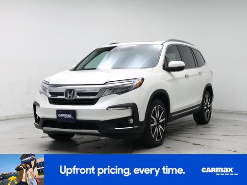 White 2019 Honda Pilot Touring