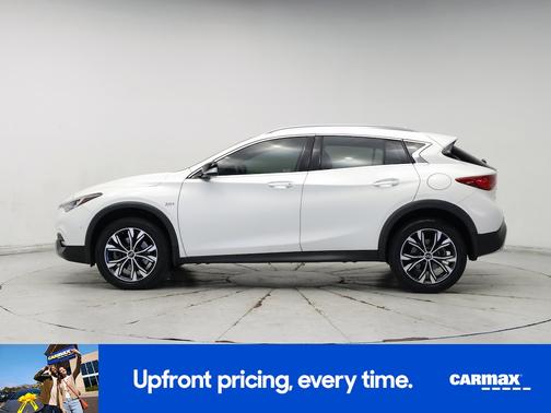 2018 INFINITI QX30 Premium