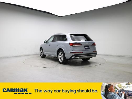 2024 Audi Q7 Premium Plus