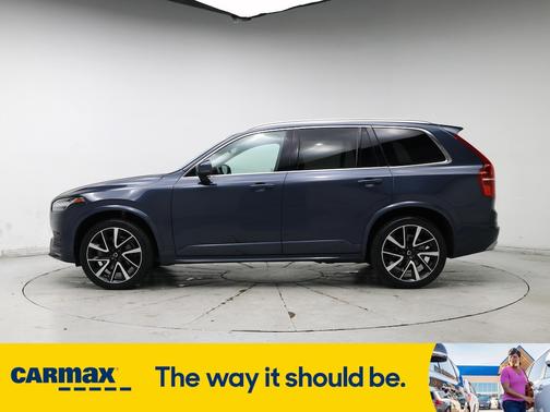 2020 Volvo XC90 T6 Momentum