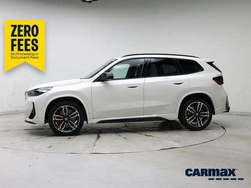 White 2024 BMW X1 M35i