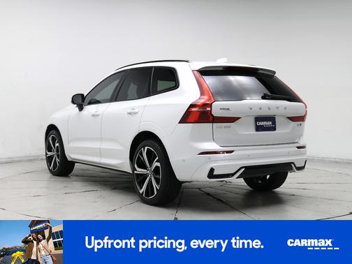 2025 Volvo XC60 B5 Ultra