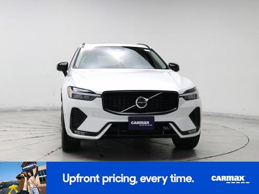2025 Volvo XC60 B5 Ultra