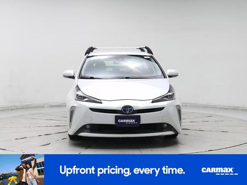 White 2022 Toyota Prius XLE