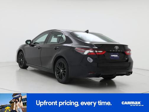 Black 2022 Toyota Camry SE