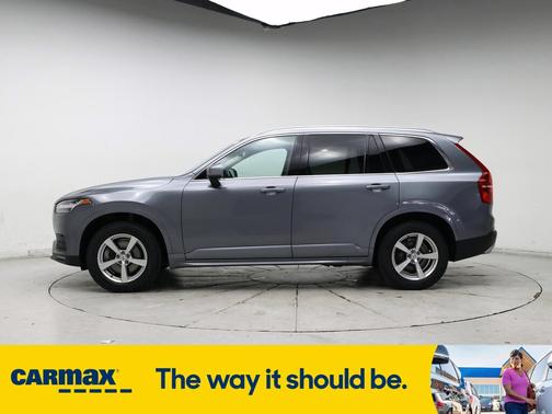 2020 Volvo XC90 T5 Momentum