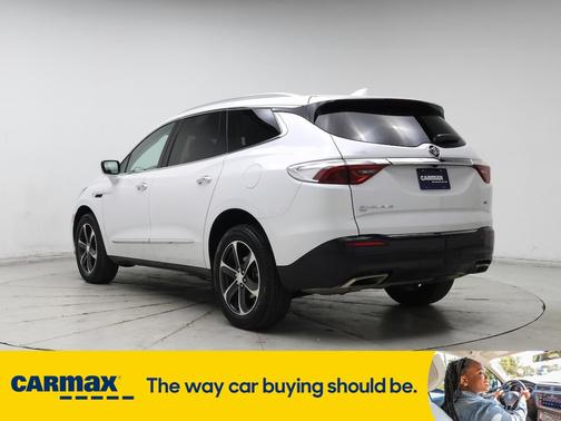 2022 Buick Enclave Essence