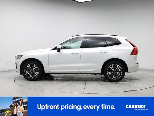 2022 Volvo XC60 B5 Momentum