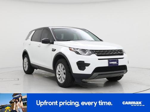 White 2018 Land Rover Discovery Sport SE